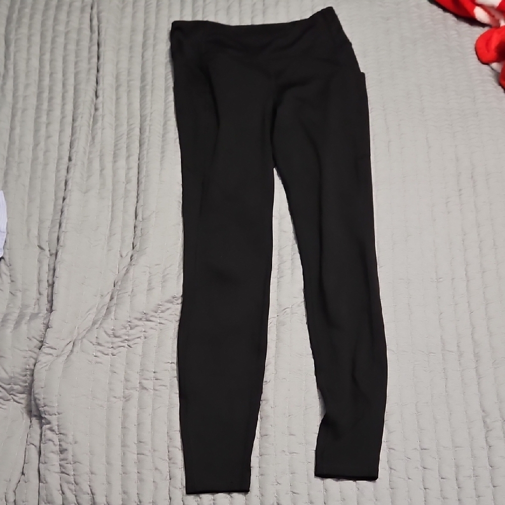 H&M Black Leggings Stretchy Tapered Design